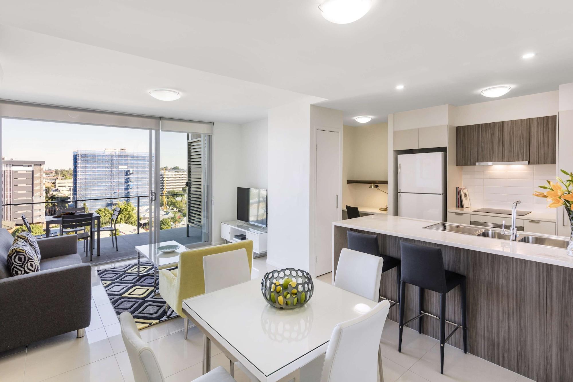 Oaks Brisbane Woolloongabba Suites Exterior photo