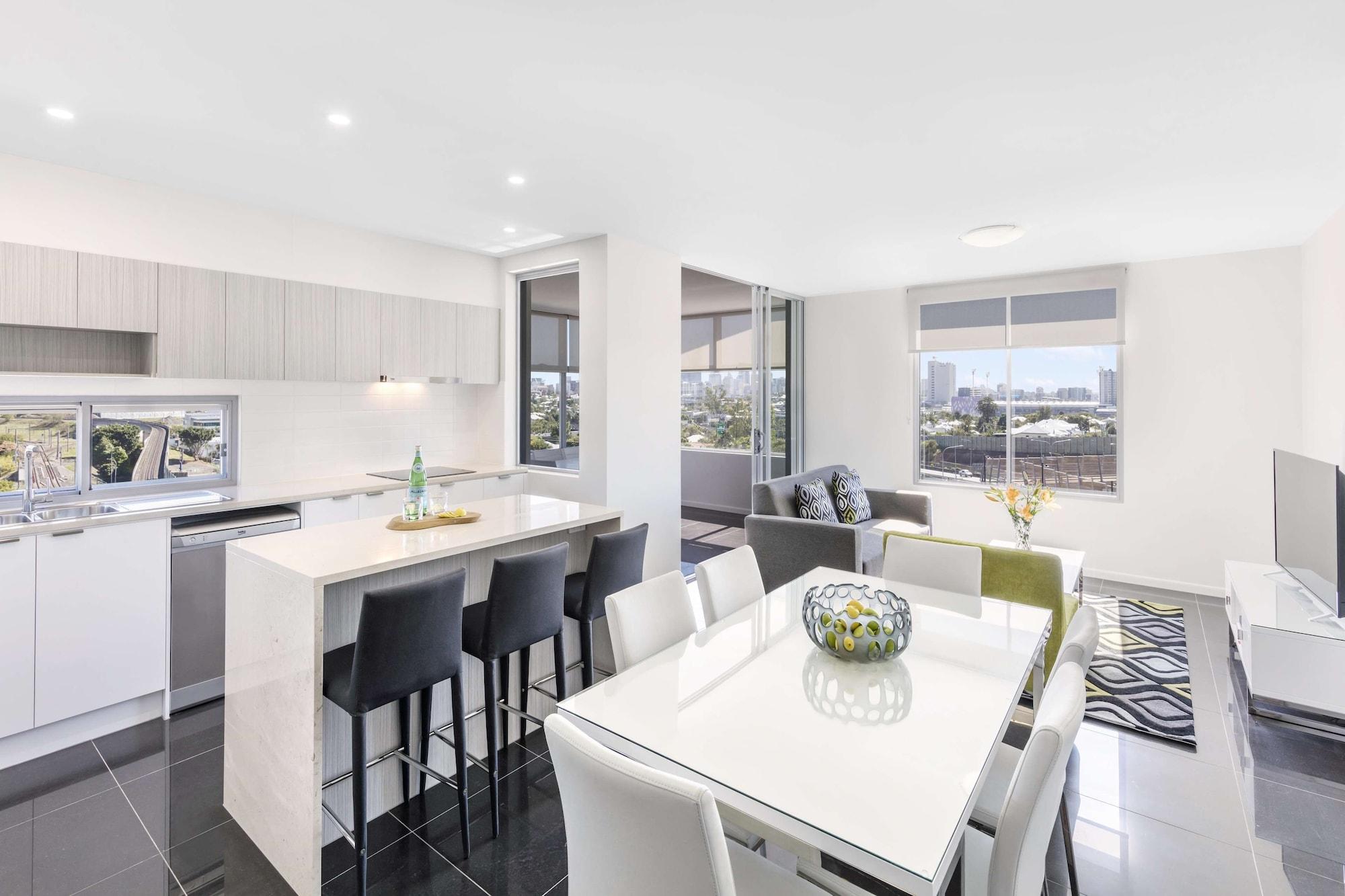 Oaks Brisbane Woolloongabba Suites Exterior photo