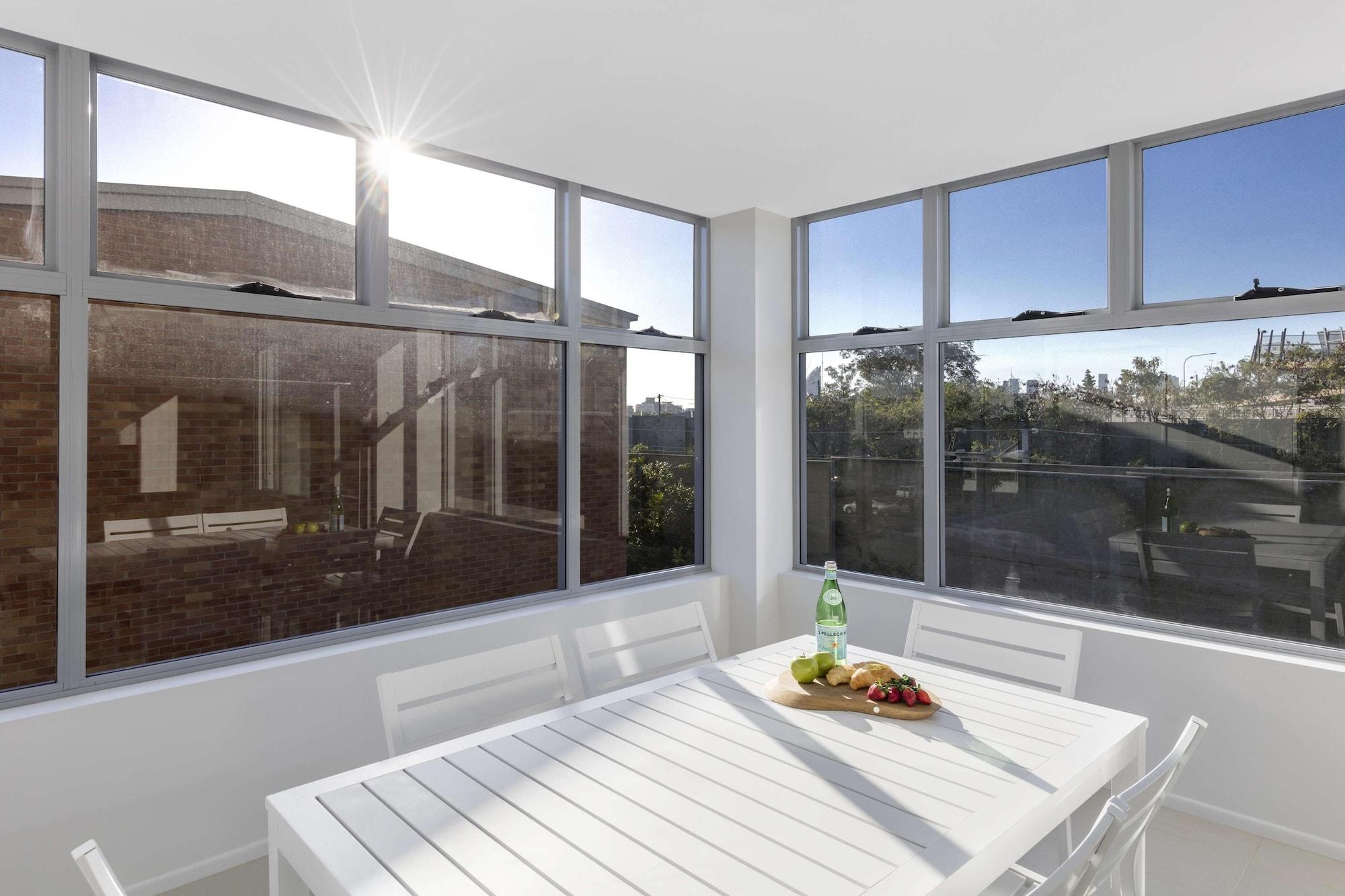 Oaks Brisbane Woolloongabba Suites Exterior photo