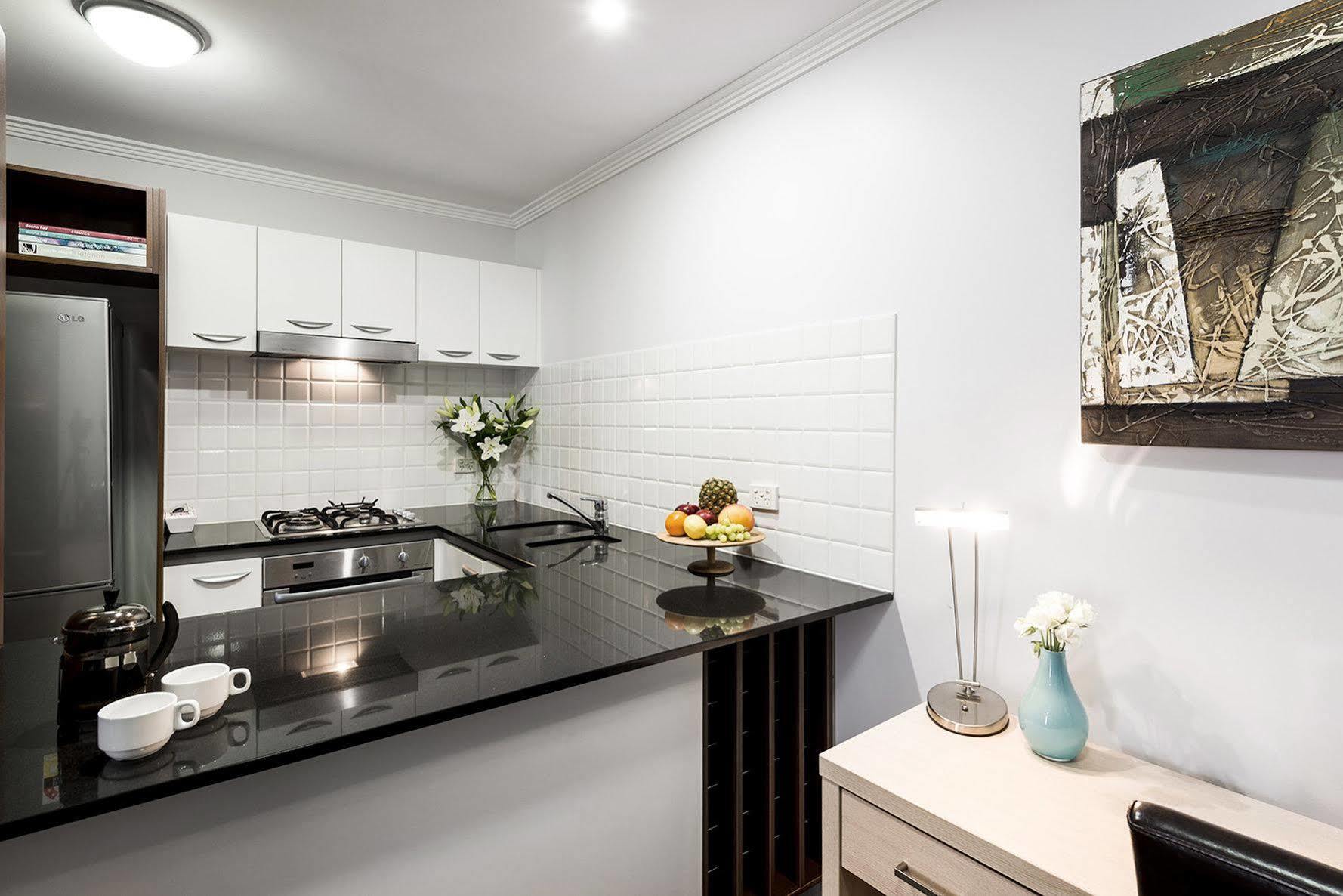 Oaks Brisbane Woolloongabba Suites Exterior photo
